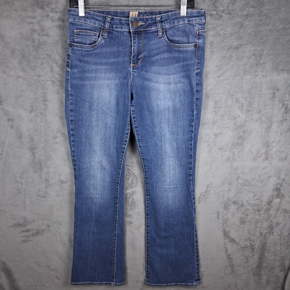 Kut from the Kloth Karen Baby Bootcut Jeans Womens Size 8 Medium Blue Wash
